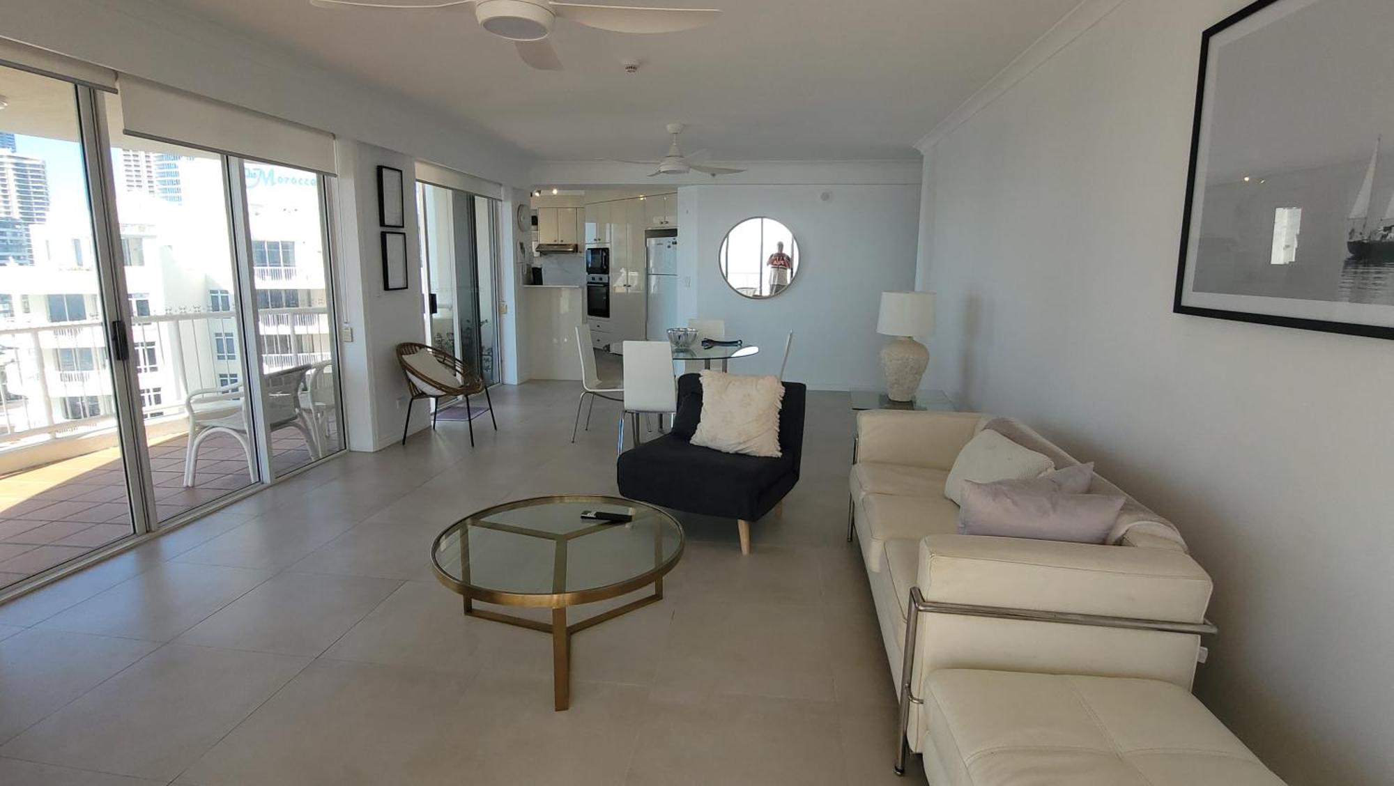 Apr Private Suites Moroccan By The Beach Gold Coast Extérieur photo