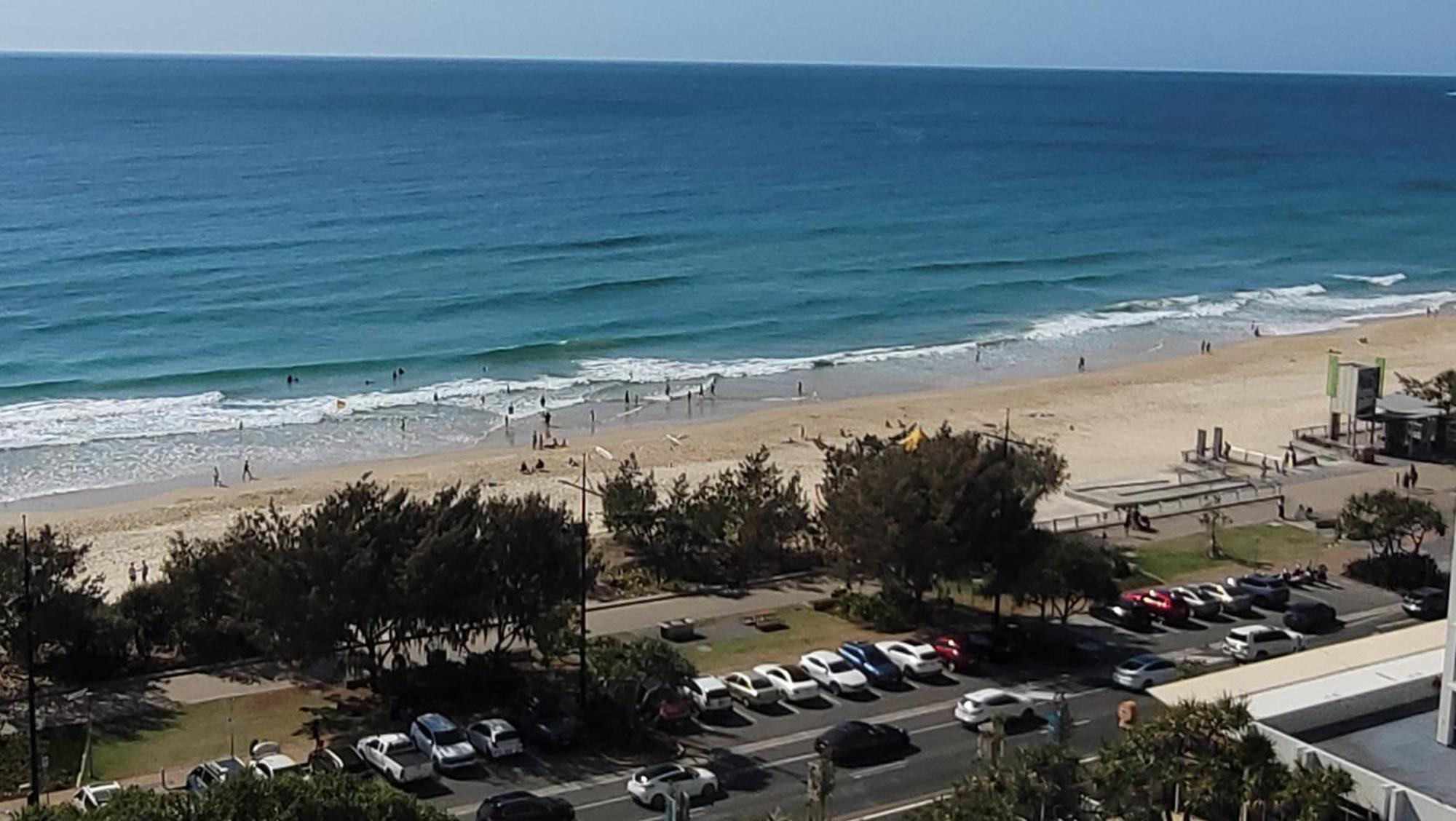 Apr Private Suites Moroccan By The Beach Gold Coast Extérieur photo