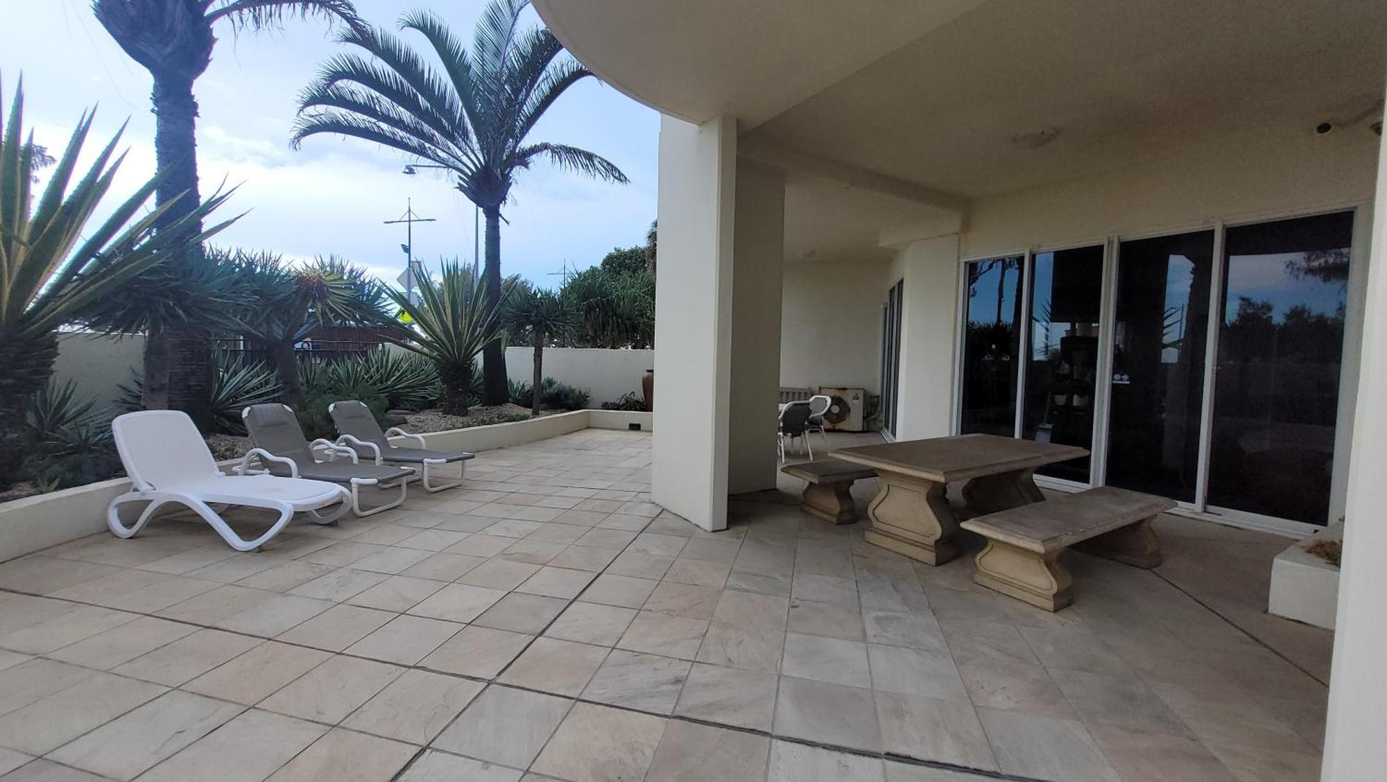Apr Private Suites Moroccan By The Beach Gold Coast Extérieur photo