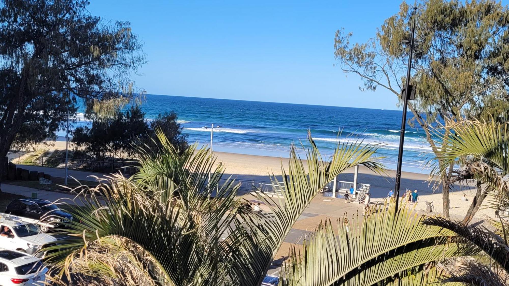 Apr Private Suites Moroccan By The Beach Gold Coast Extérieur photo