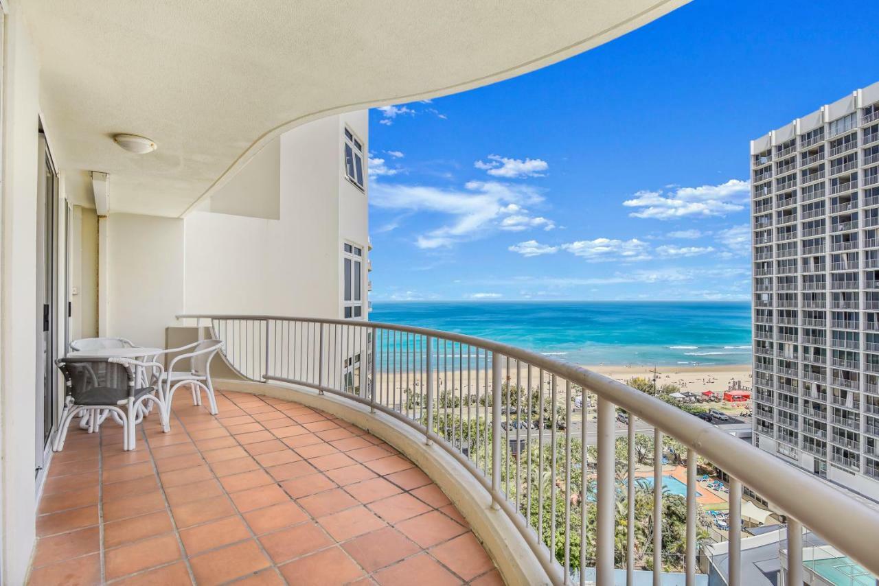 Apr Private Suites Moroccan By The Beach Gold Coast Extérieur photo